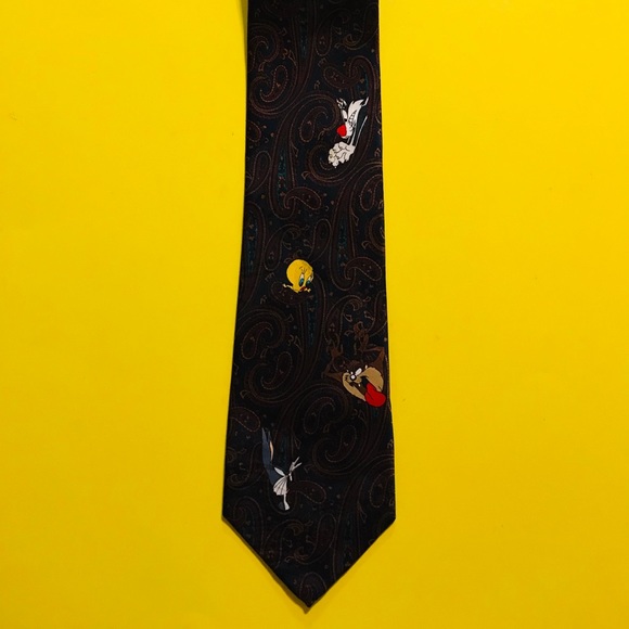 Vintage 90’s Looney Tunes Paisley Tie Bugs Bunny - Picture 2 of 7